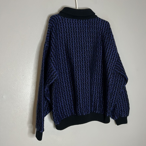 Vintage 1980s acrylic and leather oversized large knit sweater pull over jumper - Picture 5 of 7